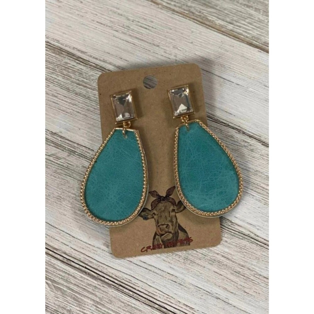 Beautiful NEW Josie Leather Lightweight Dangle Earrings